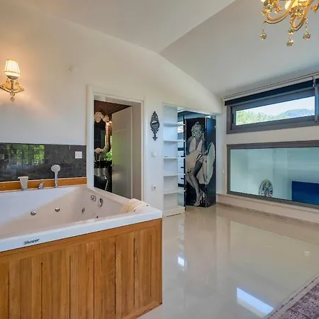 Yakamoz פאטהיה